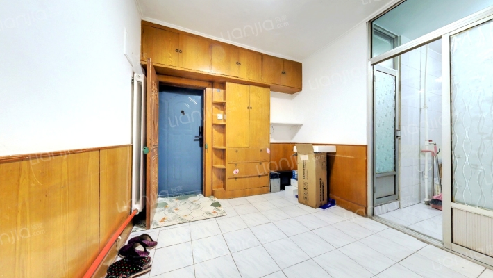 建大二小区二手房实景图