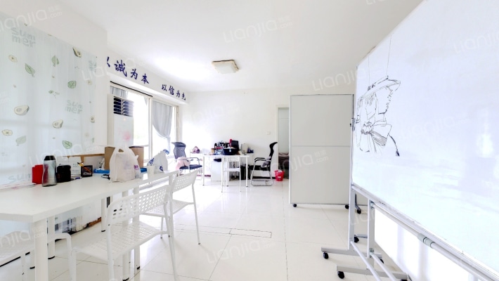 枫丹白鹭二手房实景图