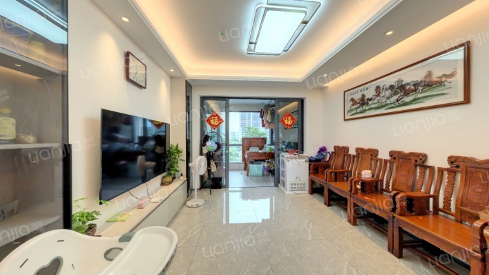 保利卓越中环广场二手房实景图