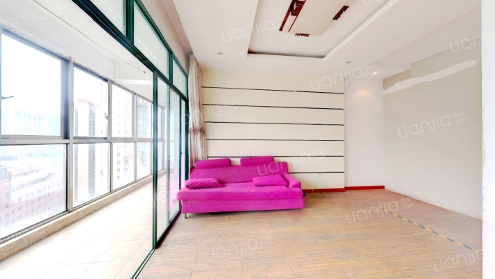 中创龙园大厦二手房实景图