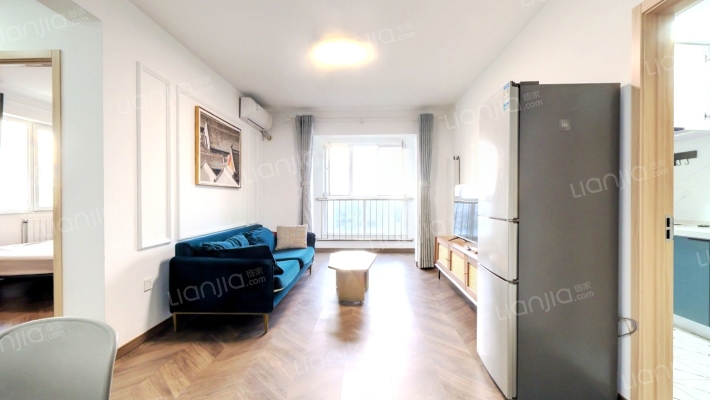 翠成馨园D区二手房实景图