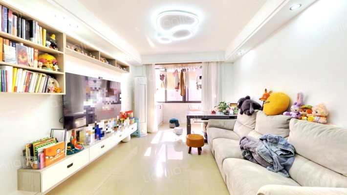 天虹一村二手房实景图