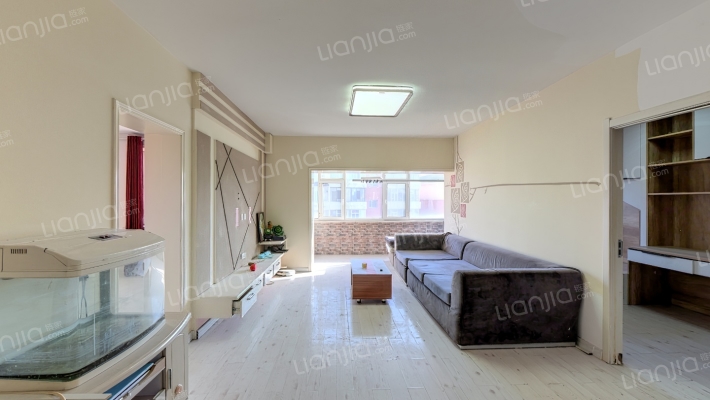 鞍順園二手房实景图