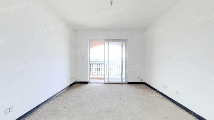 三江新区一期二手房实景图