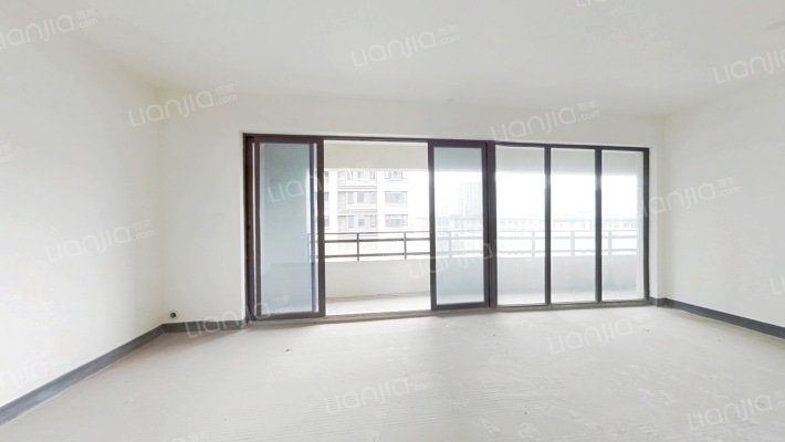 荣盛华府御宸二手房实景图