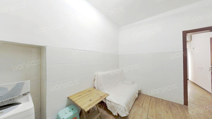 右营街社区二手房实景图