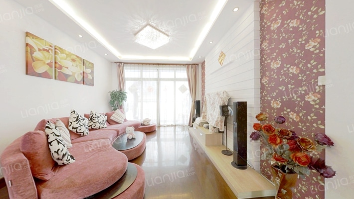 加城湖滨公寓二手房实景图