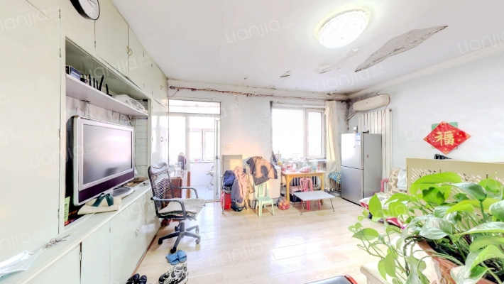 河润街二手房实景图