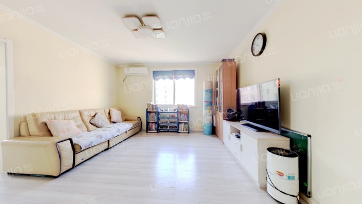 馨亚佳园二手房实景图