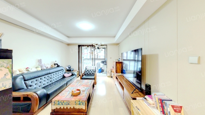 万科海上传奇(三期)二手房实景图