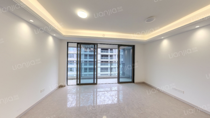 融创云翠二手房实景图