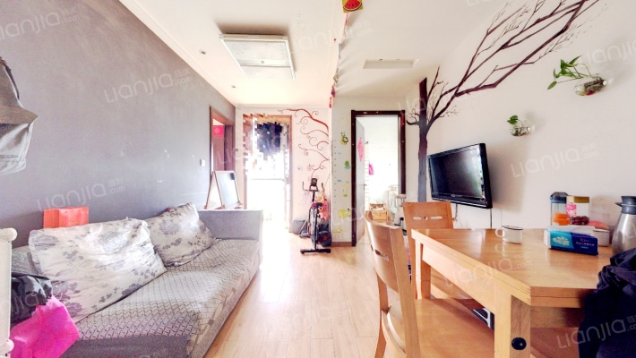 路劲主场一期二手房实景图