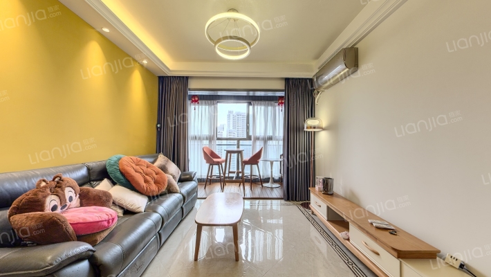 保利红馆二手房实景图