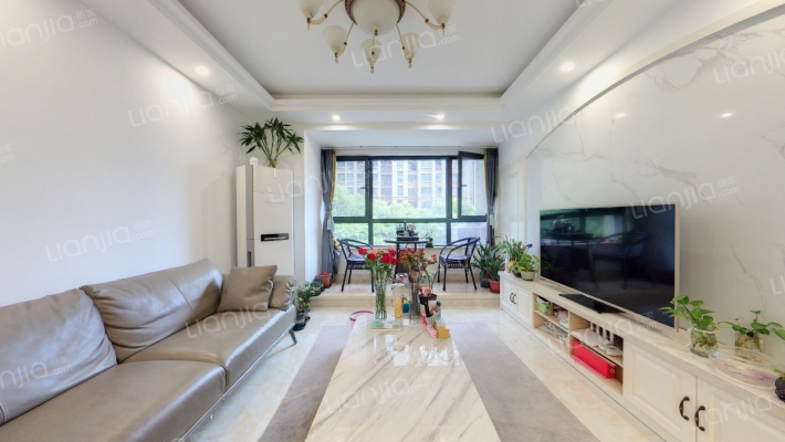 中梁天御二区二手房实景图