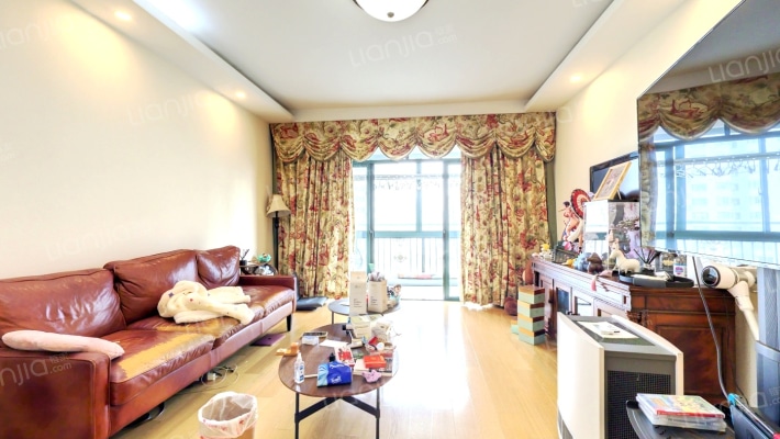 三鑫花苑二手房实景图