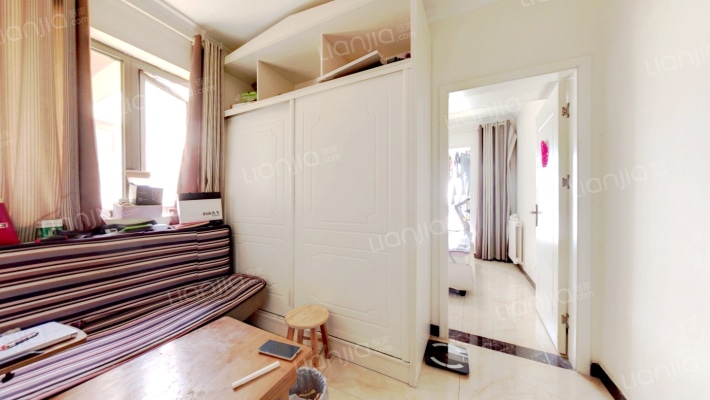 升龙国际天玺二号院二手房实景图