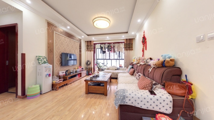 华侨凤凰国际城二手房实景图