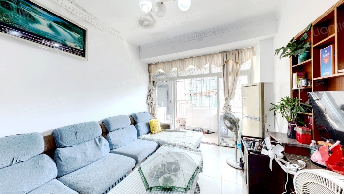 南一小区二手房实景图