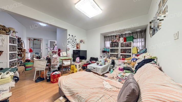 翠湖居325号小区二手房实景图