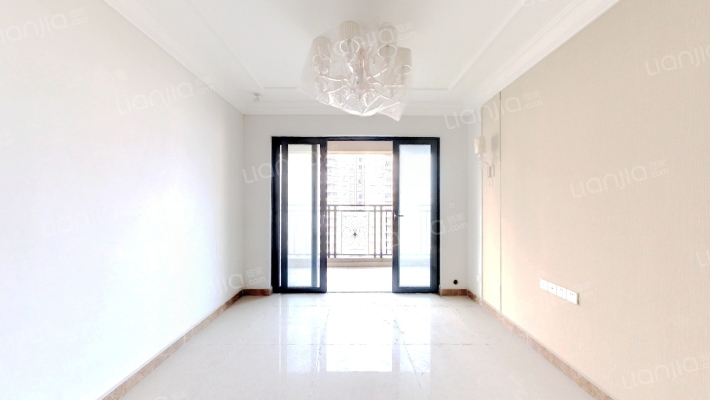 恒大郦湖城二手房实景图