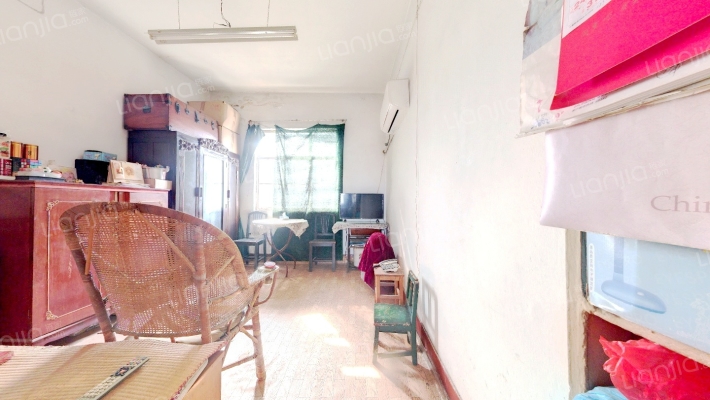 石灰南弄14号二手房实景图