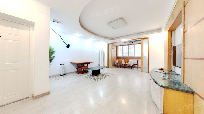 新半边街10号二手房实景图