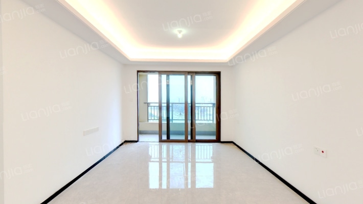 龙光玖里江湾二手房实景图