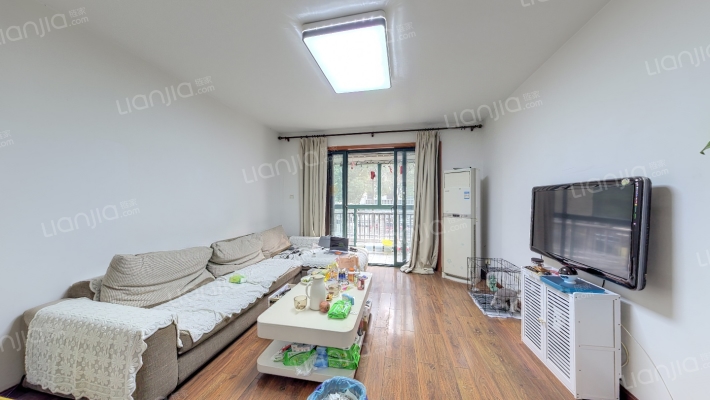 挪威森林二手房实景图