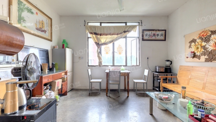 西金庭苑二手房实景图