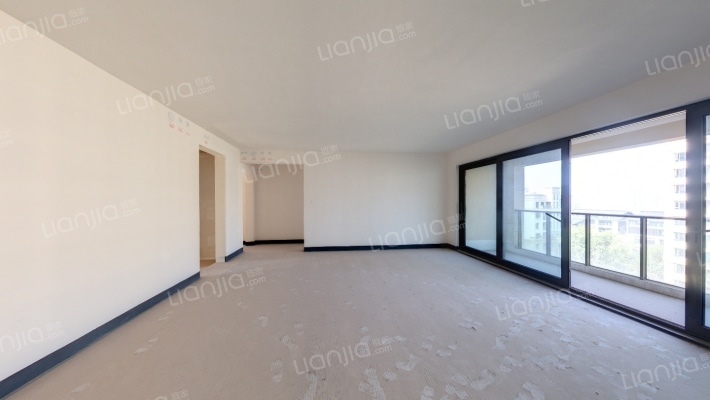 融创缇香榭B区二手房实景图