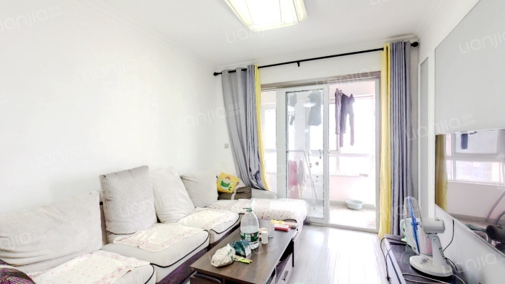 隆基泰和铂悦山二手房实景图