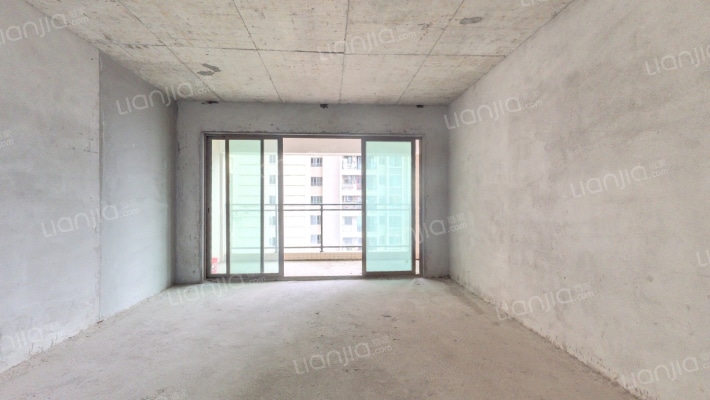 东信新天华府二手房实景图