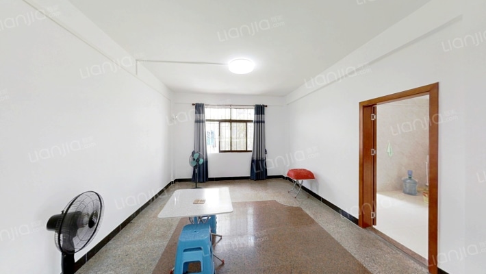 起湾二手房实景图