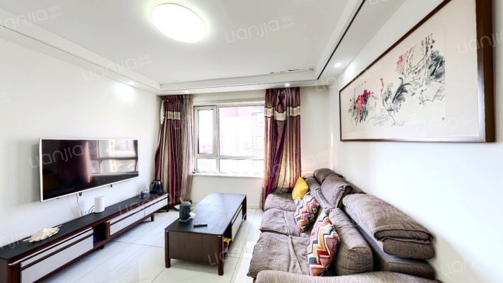 雷凯铂院二手房实景图