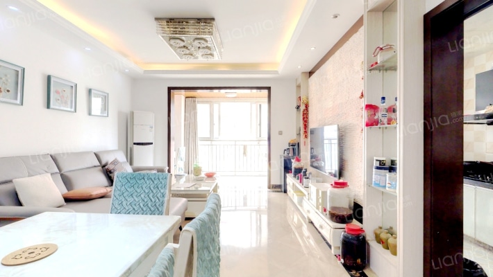 上善天成二期二手房实景图