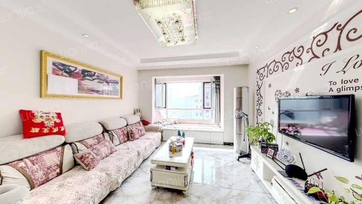 梦想E居二手房实景图