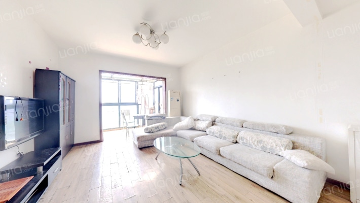 领馆区1号二手房实景图