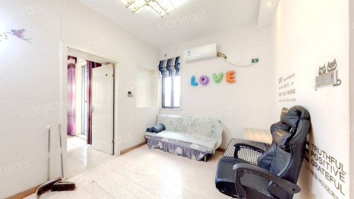 南湖名都B区二手房实景图