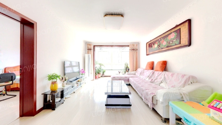 纳福新居二手房实景图