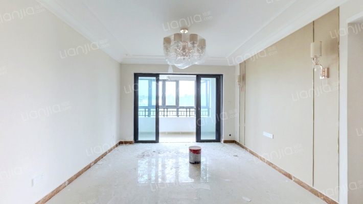 恒大文化旅游城19组团二手房实景图