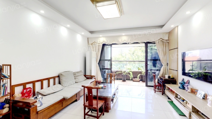 四季豪园二手房实景图