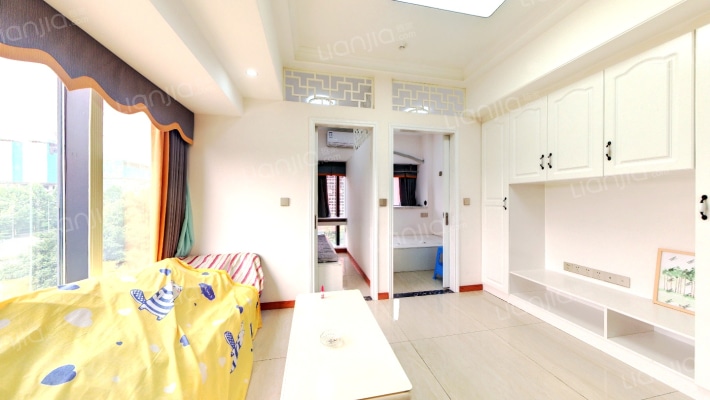 天王星铂晶城二手房实景图