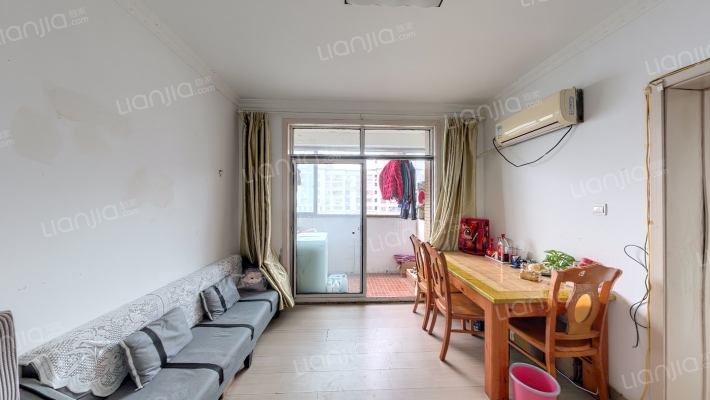 国际一花园二手房实景图