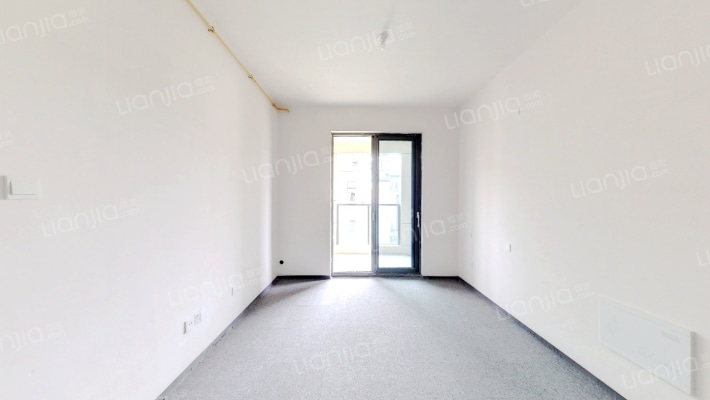 中环境秋月二期二手房实景图