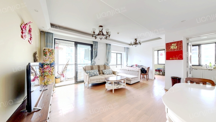 万科翡翠公园二手房实景图