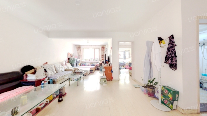 港城华府二手房实景图