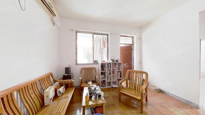 凤南新村二手房实景图