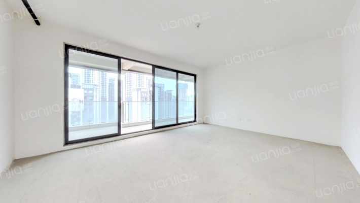 麓鸣九天麓鸣苑二手房实景图