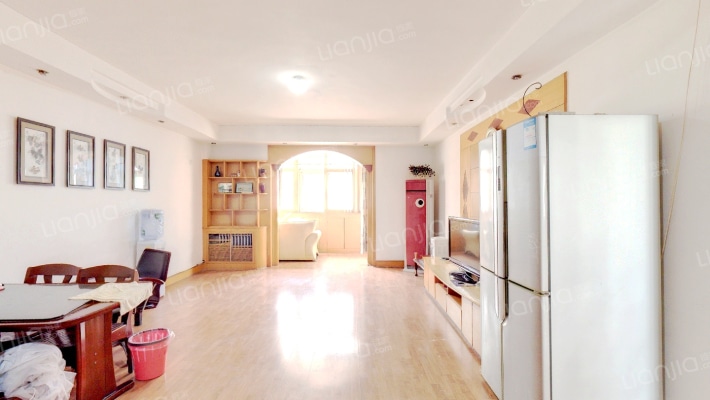 白云小区二手房实景图