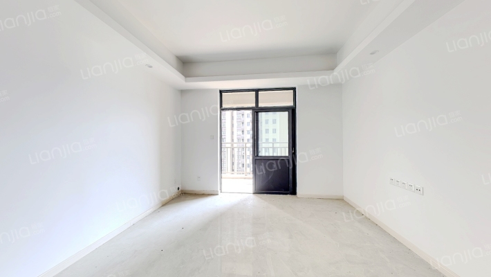 天元四季花城二手房实景图